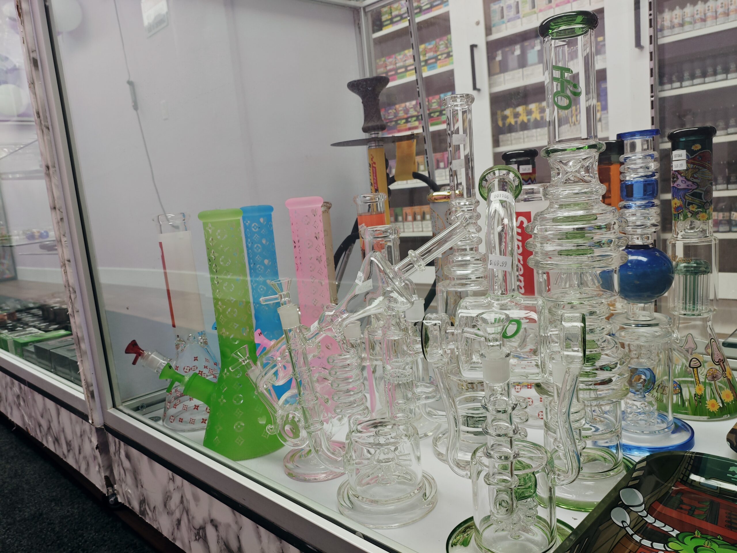 best bongs, glass bongs, glassware